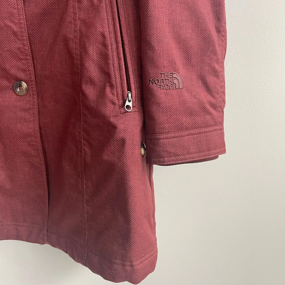 North Face Burgundy Boulevard Jacket Faux Fur Removeable Collar Hidden Zipper - Picture 7 of 13